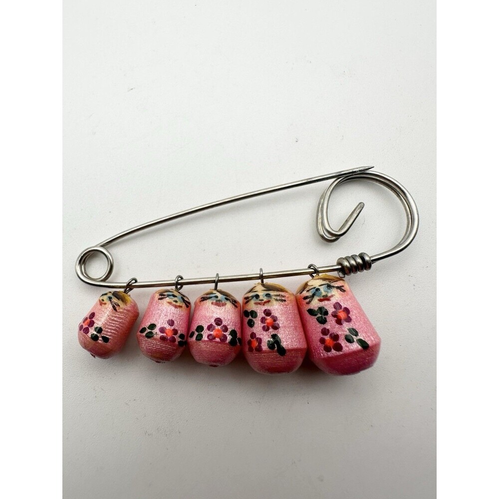 Babushka Matryoshka Nesting Dolls Wooden Russian Kilt Brooch Safety Pin Pink